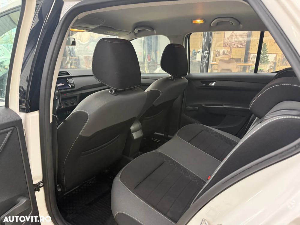 Skoda Fabia 1.0 TSI 95 CP Ambition - 21