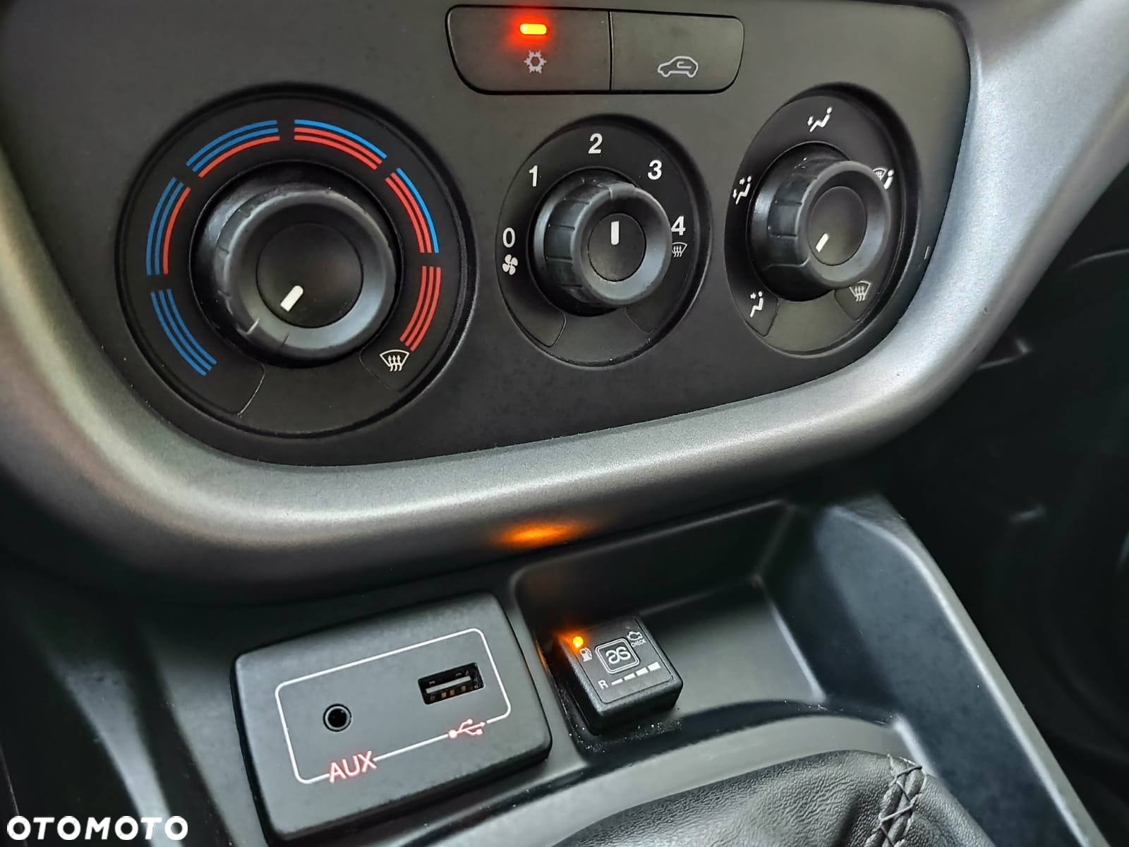 Fiat Doblo 1.4 T-Jet 16V Dynamic - 8