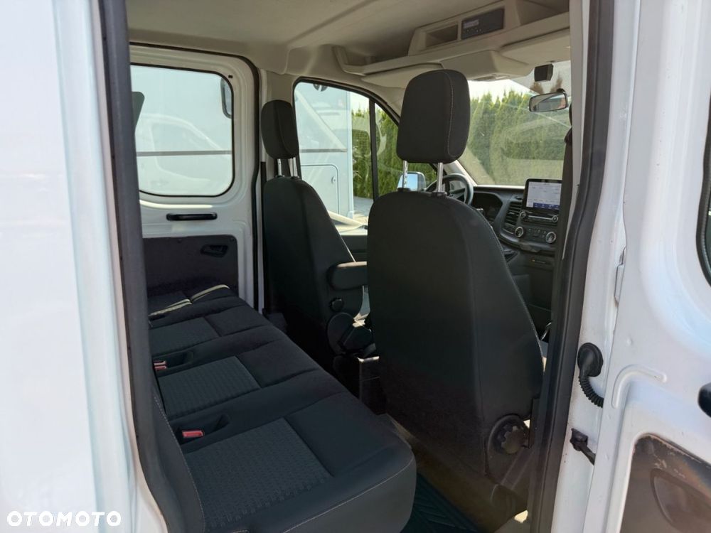 Ford Transit - 24