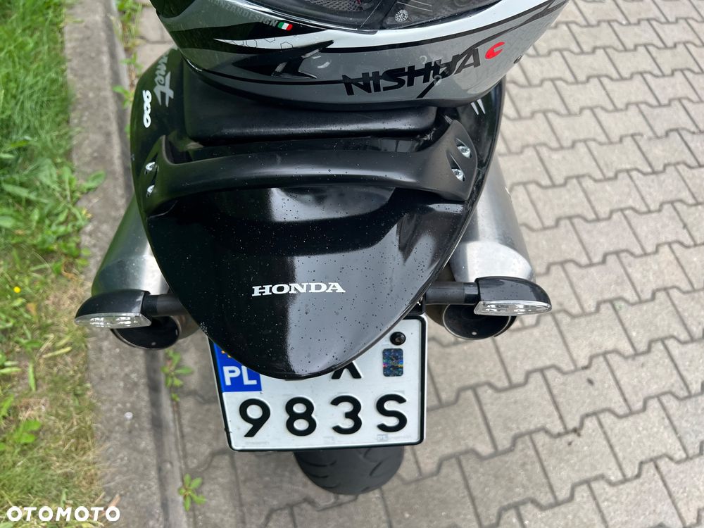Honda Hornet - 20