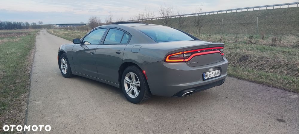 Dodge Charger - 7