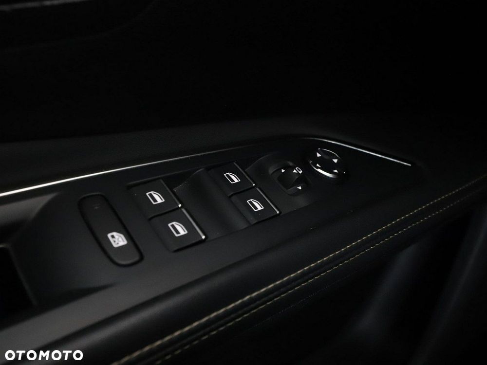 Peugeot 5008 BlueHDi 130 EAT8 GT - 38