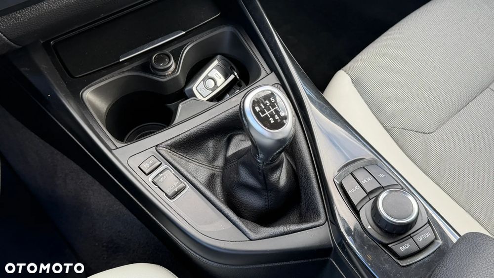 BMW Seria 1 116i Urban Line - 25