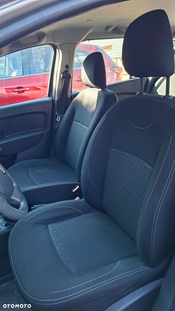Dacia Logan 1.5 dCi SL Celebration - 9