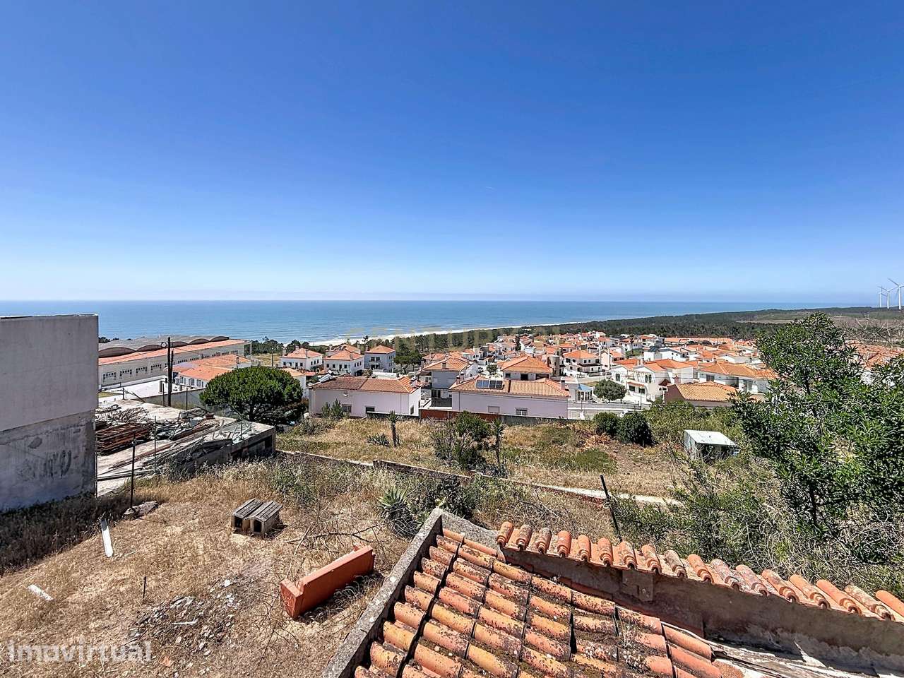 Oportunidade Única no Coração do Sítio da Nazaré – Conjunto de Dois Pr - Grande imagem: 2/54