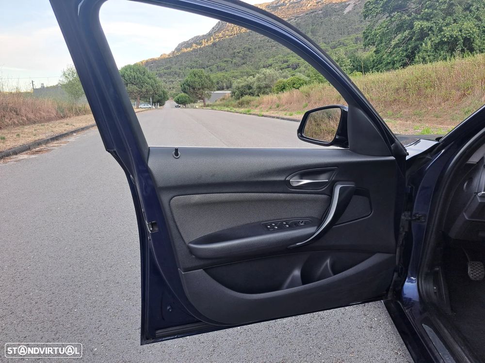 BMW 116 d EDynamics Line Urban - 11