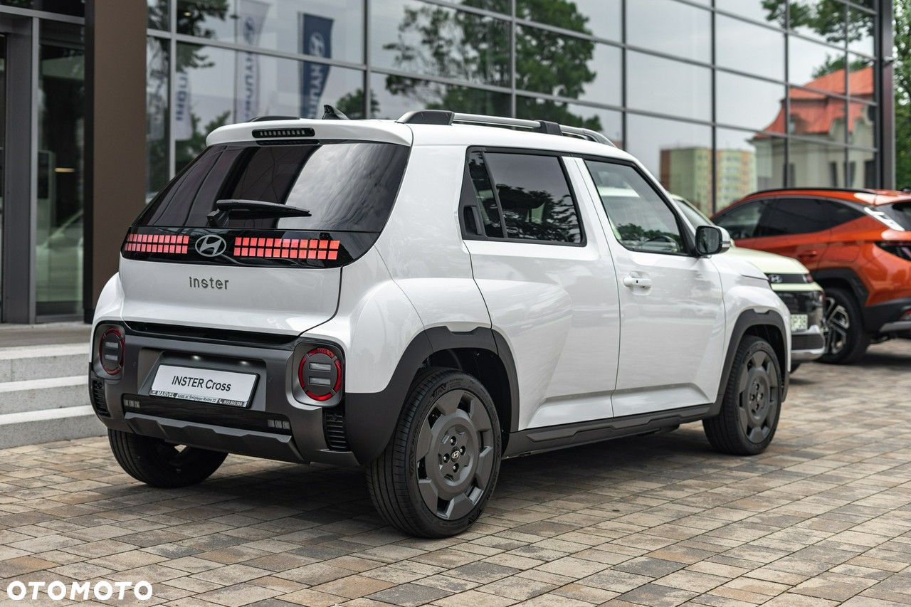 Hyundai Inster - 2