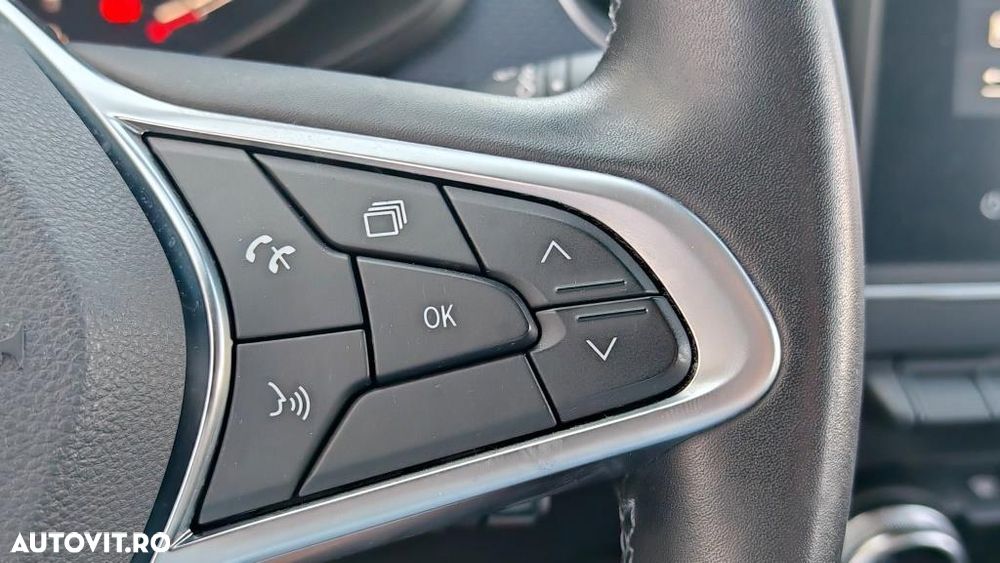 Renault Arkana E-TECH 145 Evolution - 22