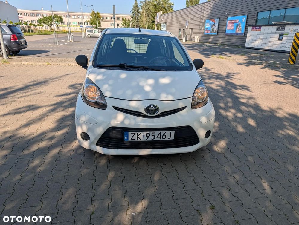 Toyota Aygo - 2