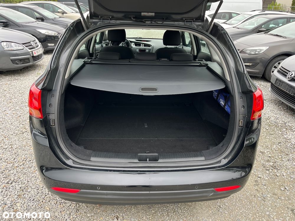 Kia Ceed 1.6 GDI M - 25