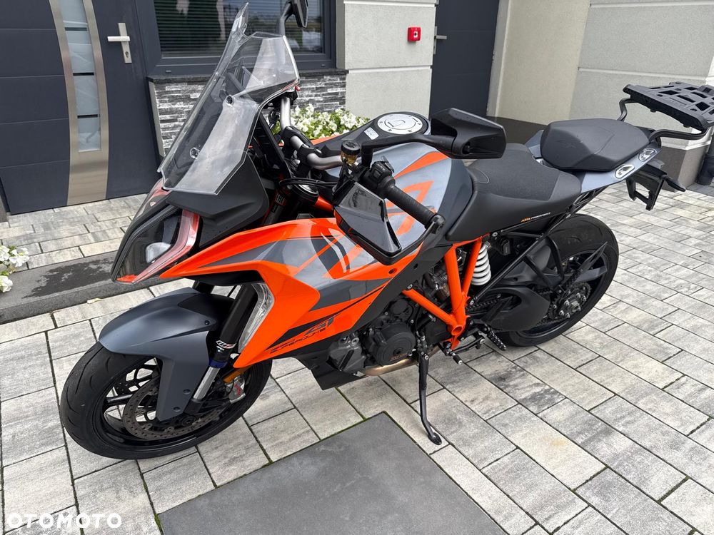 KTM Super Duke - 24