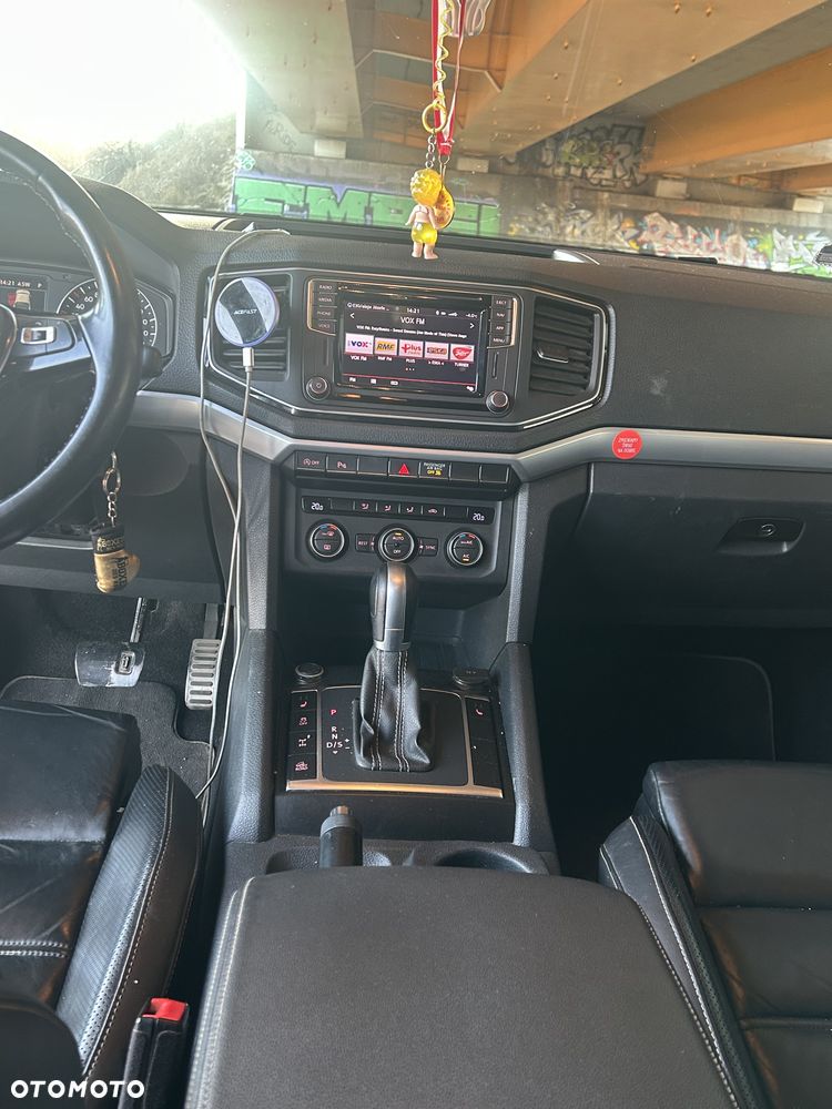 Volkswagen Amarok 3.0 V6 TDi 4MOTION Highline - 8