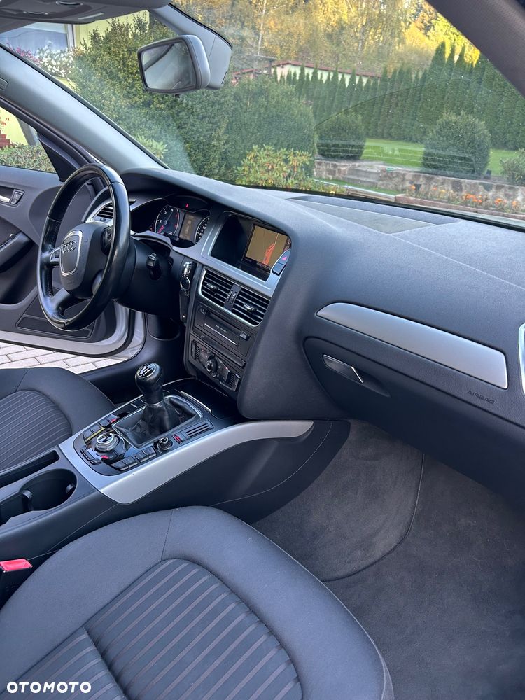 Audi A4 Avant - 15
