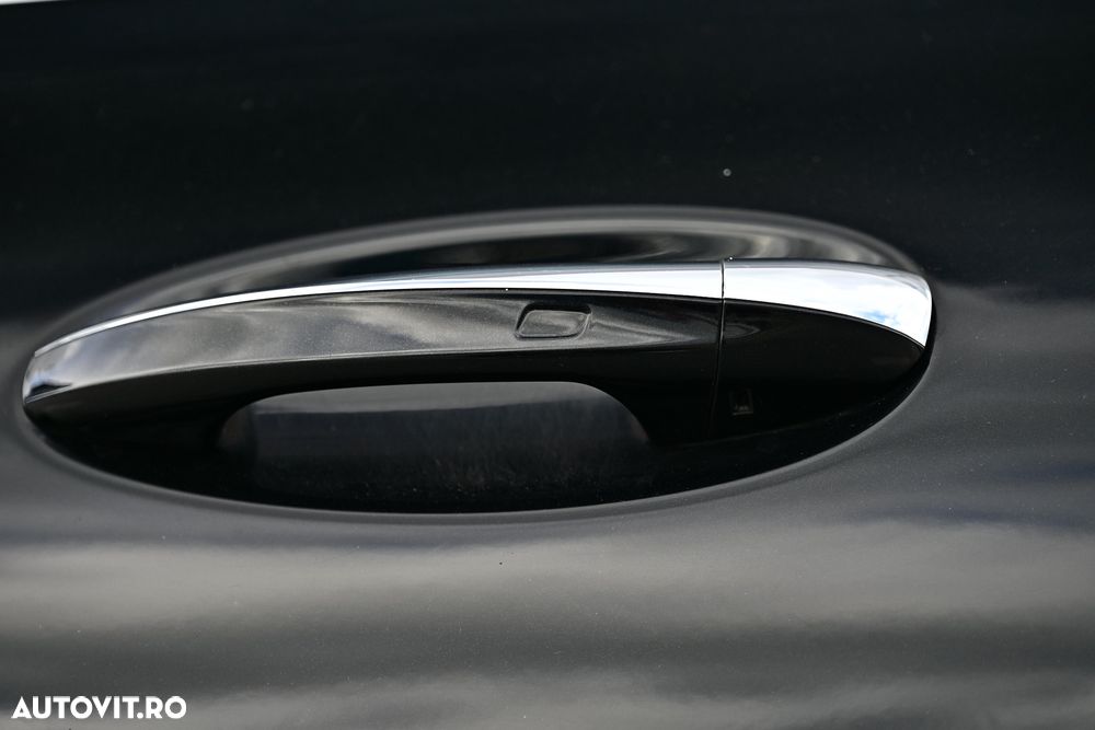 Mercedes-Benz CLA 200 - 36
