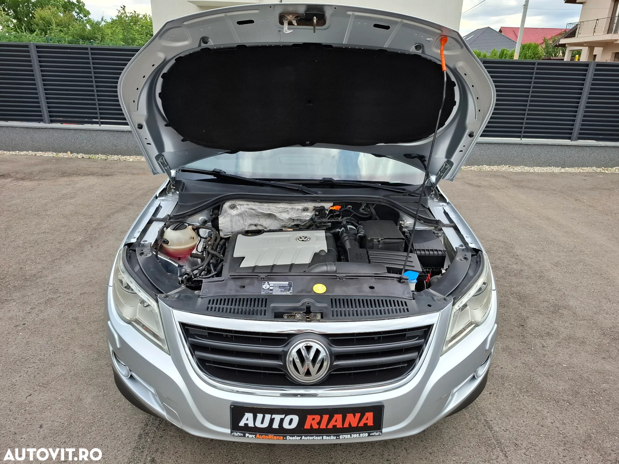 Volkswagen Tiguan 2.0 TDI 4Motion Sport & Style - 14