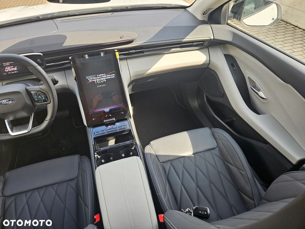 Ford Explorer 77kWh RWD - 29