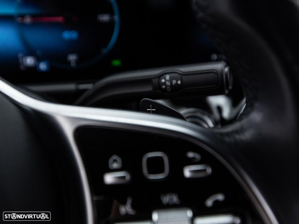 Mercedes-Benz EQA 250 Edition 1 — fotografia 19