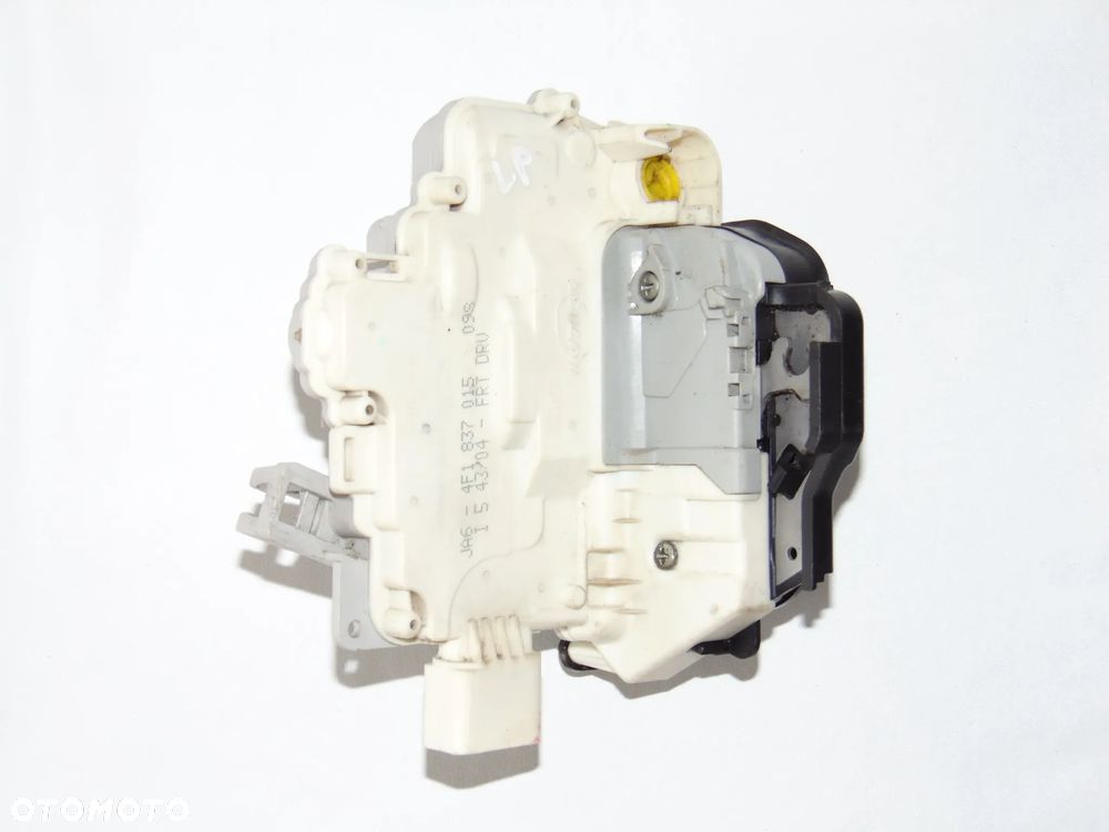 ORYGINAŁ zamek 9 PIN przedni przód lewy kierowcy 4F1837015 Audi A6 C6 , 04-11r - 4