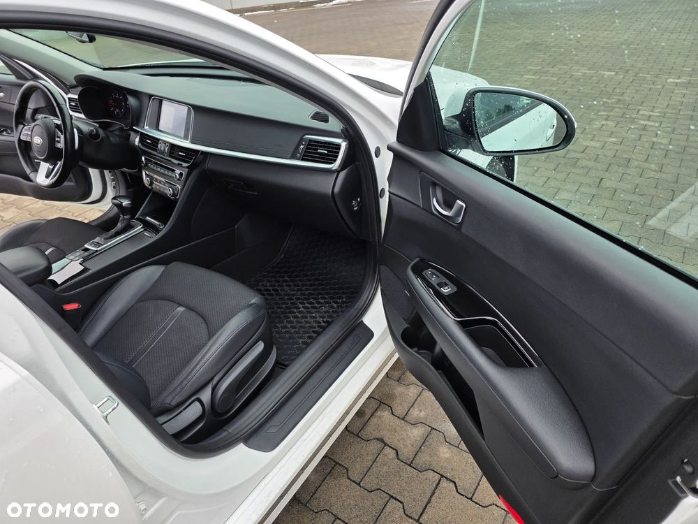 Kia Optima 1.6 CRDI SCR L DCT - 25