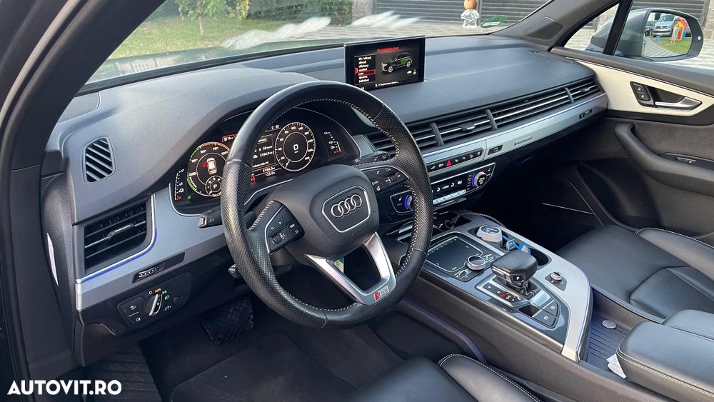 Audi Q7 - 10
