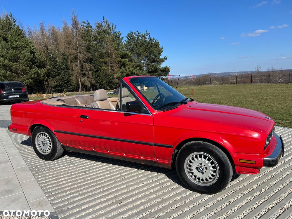 BMW Seria 3 325i - 2