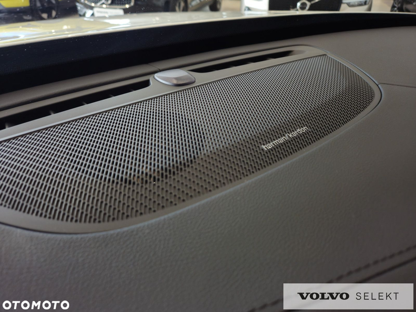 Volvo XC 90 - 30