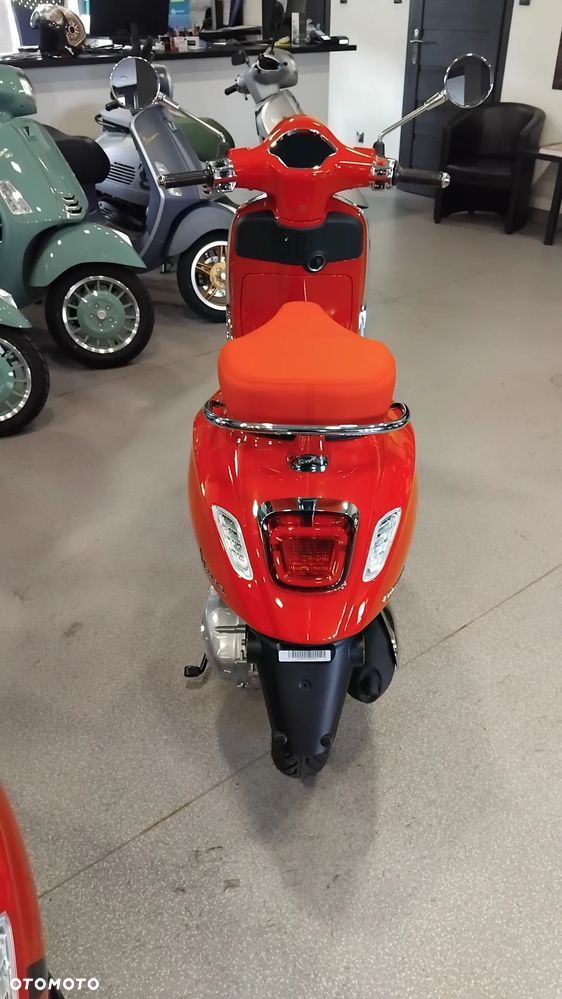 Vespa Primavera - 4