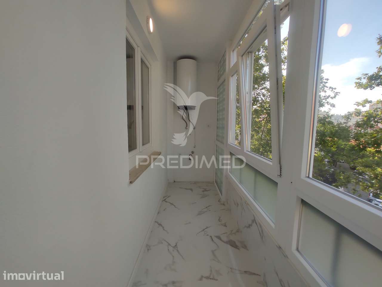 Apartamento T1 na Reboleira totalmente Remodelado - Grande imagem: 3/15