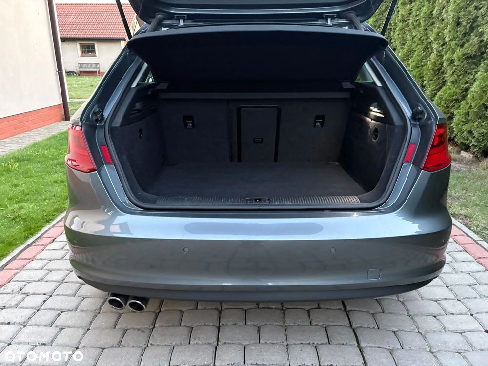 Audi A3 Sportback 2.0 TDI S tronic Ambiente - 6