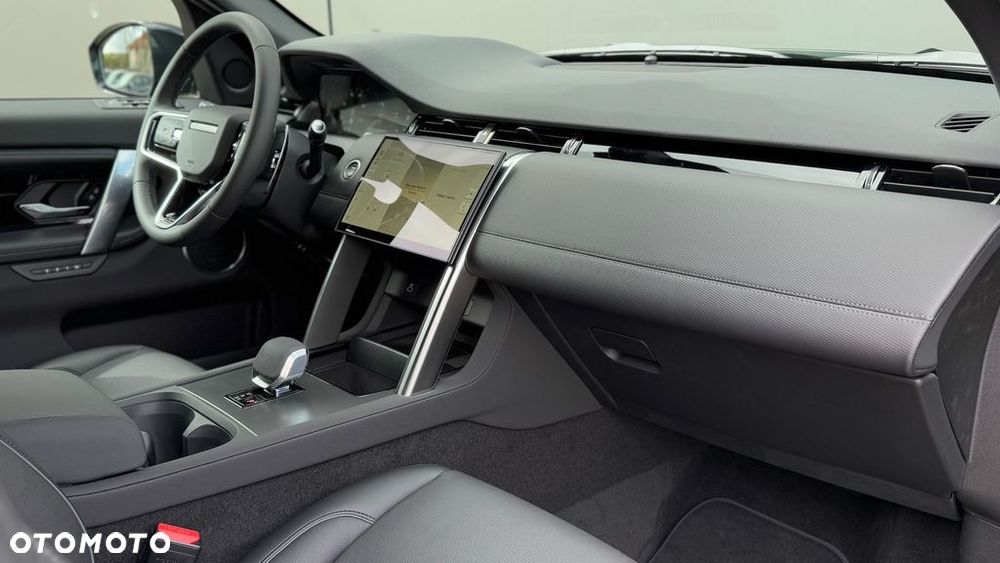 Land Rover Discovery Sport - 13