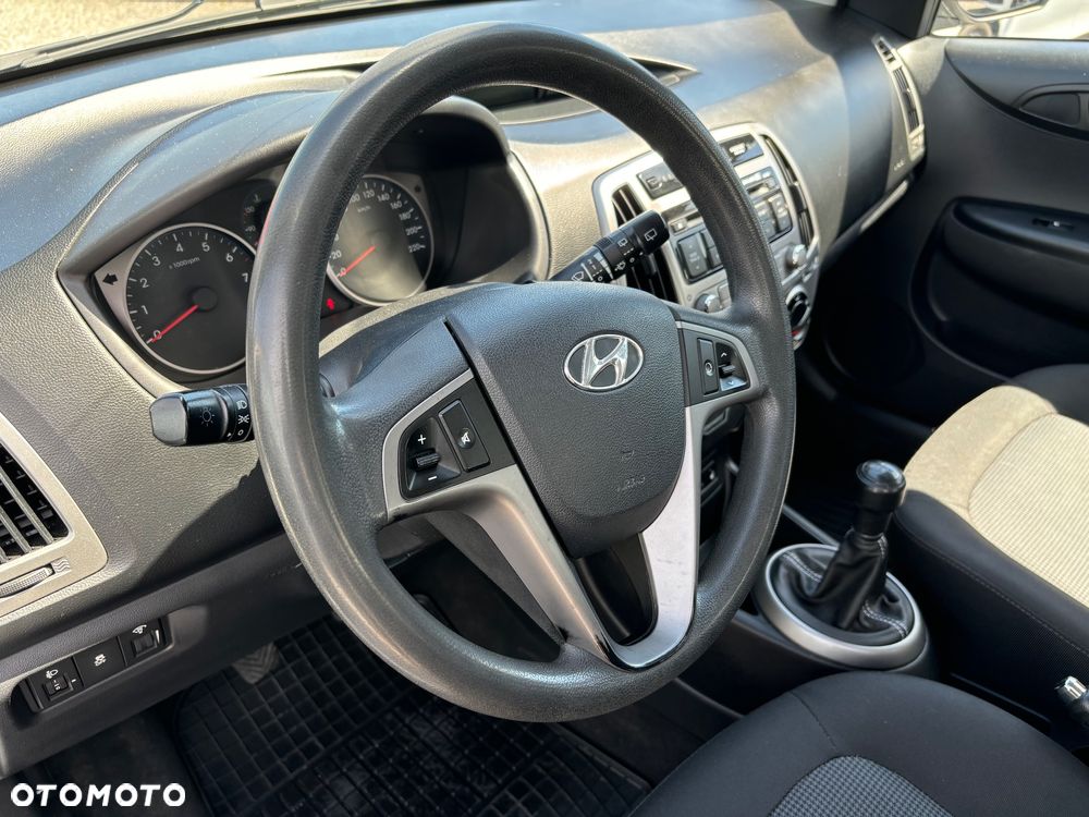 Hyundai i20 1.25 Style - 11