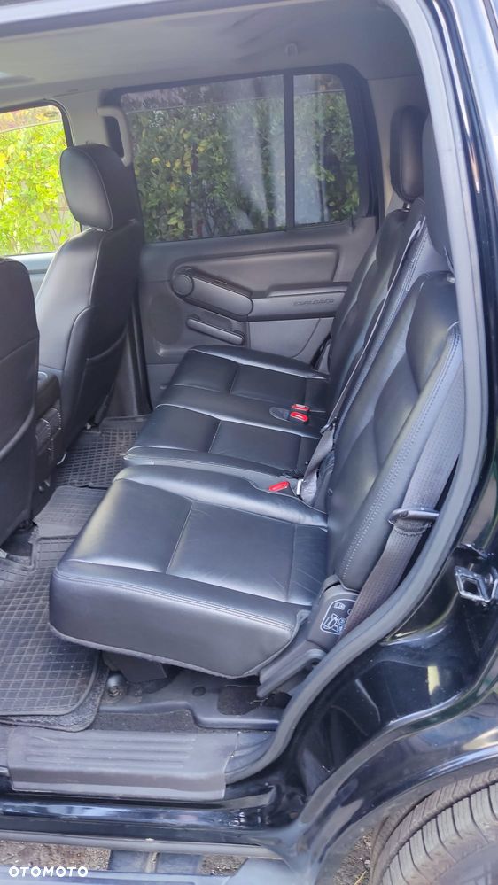 Ford Explorer - 9