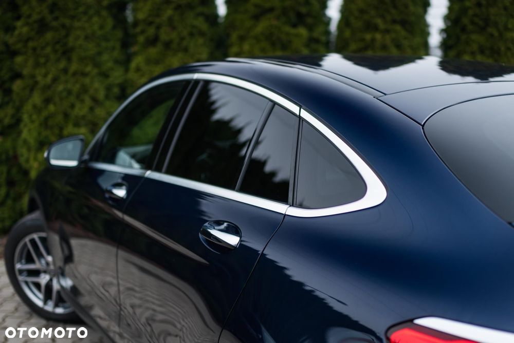 Mercedes-Benz GLC - 40