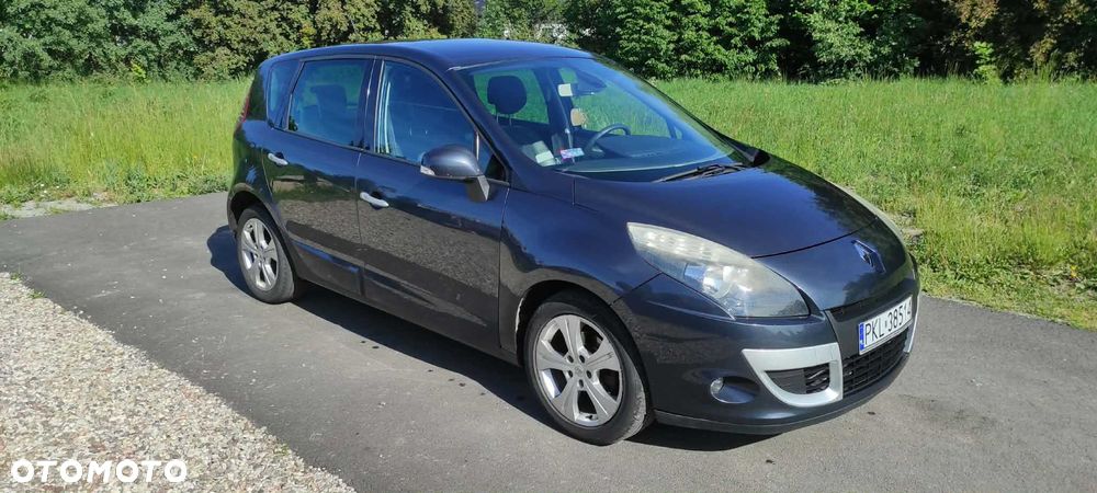 Renault Scenic - 1