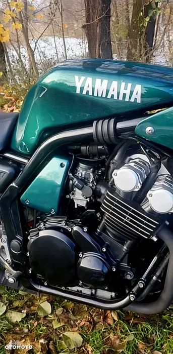 Yamaha FZS - 5