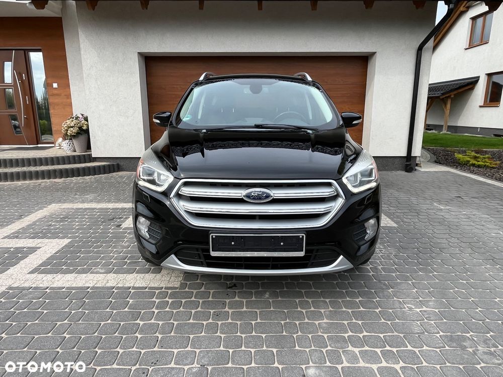Ford Kuga - 2