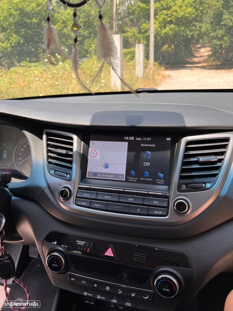 Hyundai Tucson 1.7 CRDi Creative - 16