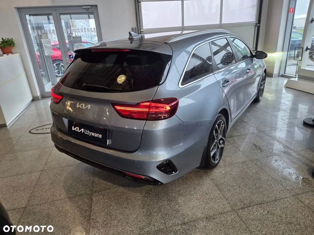 Kia Ceed 1.5 T-GDI Business Line Plus - 23