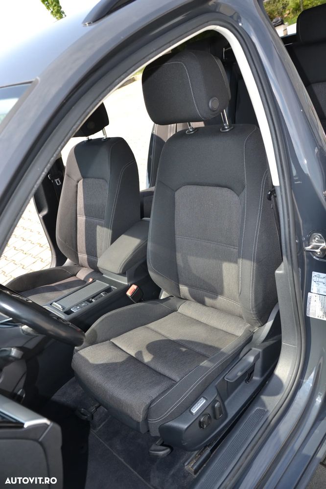 Volkswagen Passat 2.0 TDI DSG Comfortline - 20
