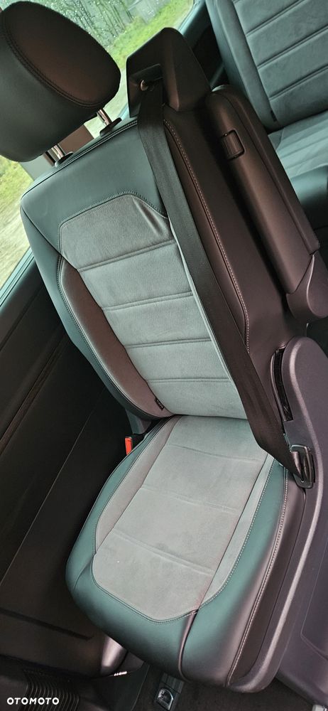 Volkswagen Multivan 2.0 TDI L1 Comfortline 4Motion DSG - 23