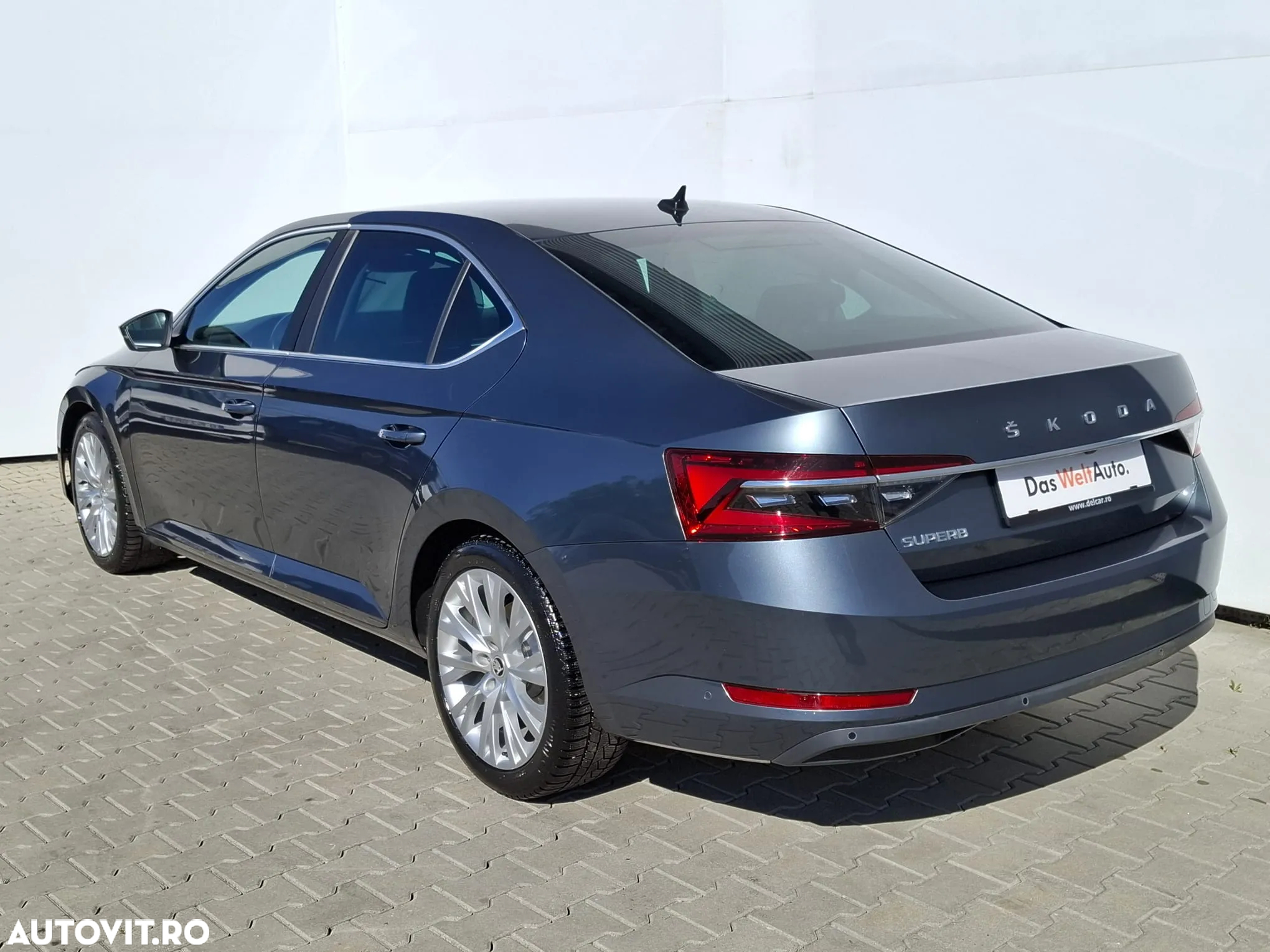 Skoda Superb 2.0 TDI DSG Style - 2