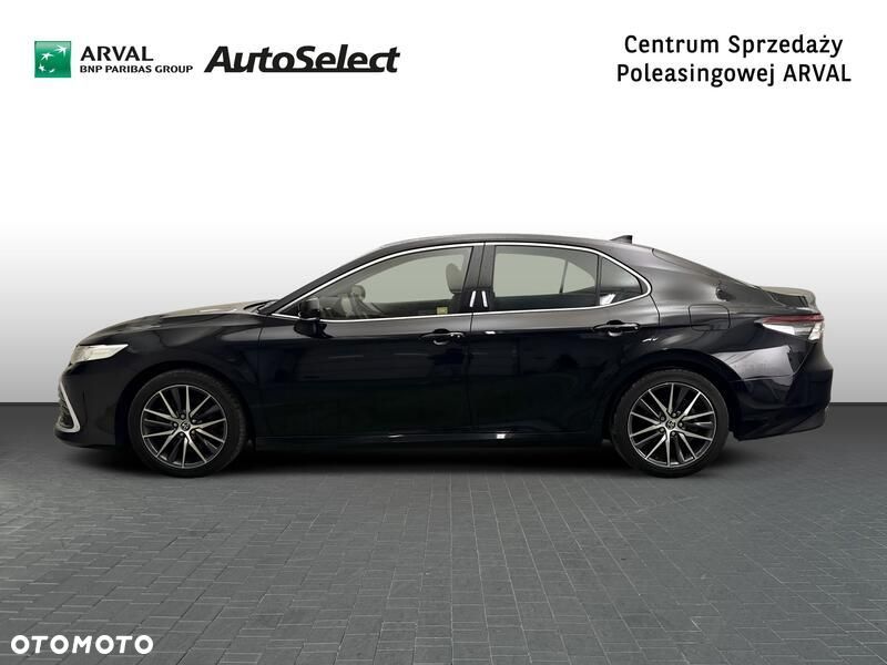 Toyota Camry 2022 photo 2