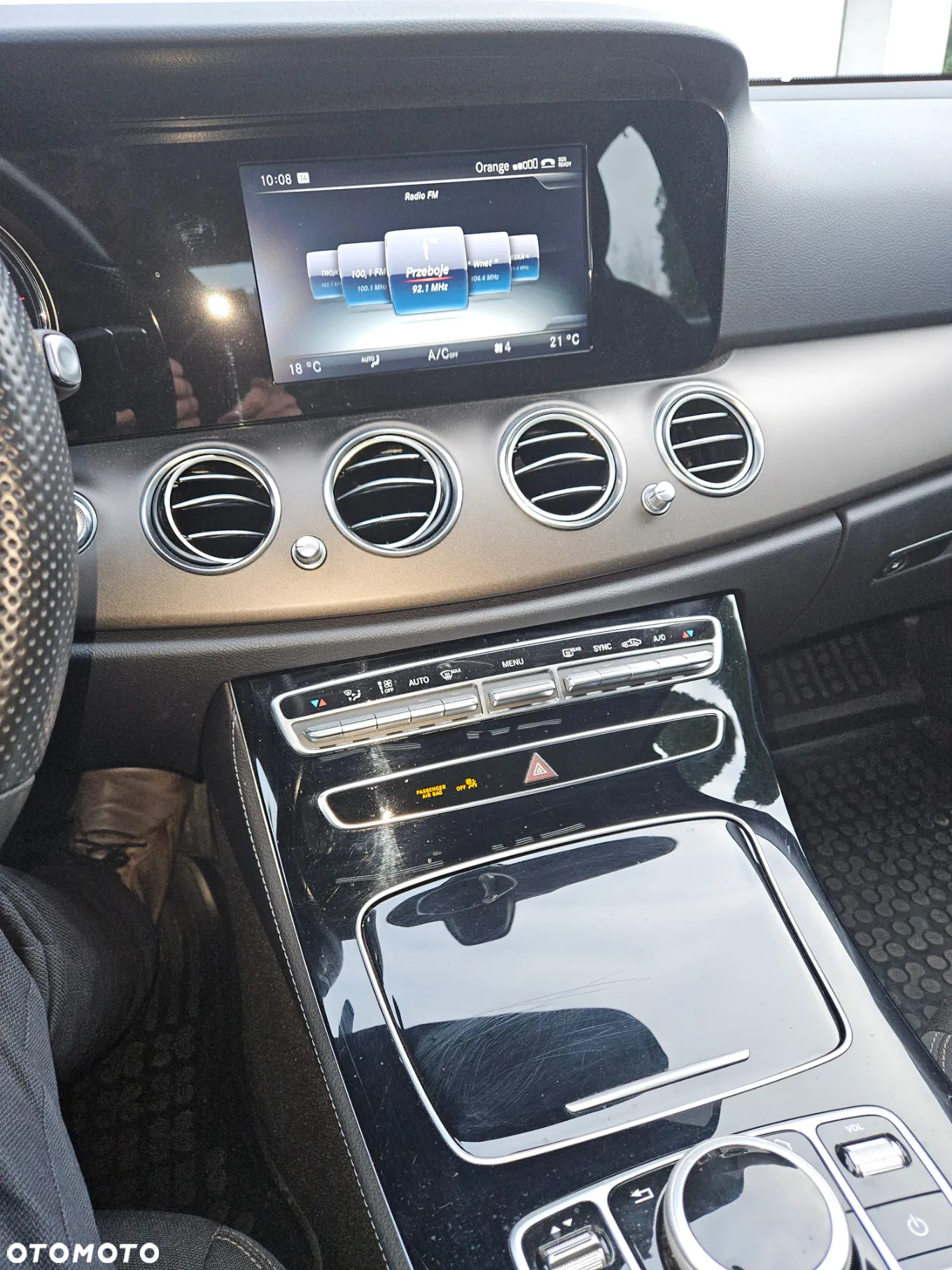 Mercedes-Benz Klasa E 220 d 9G-TRONIC - 3