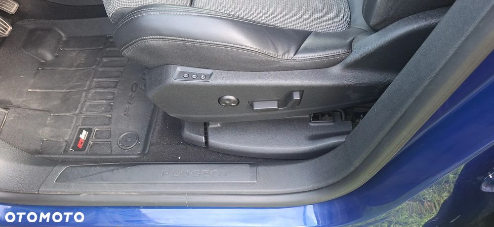 Peugeot 3008 BlueHDi 120 Stop & Start Allure - 14