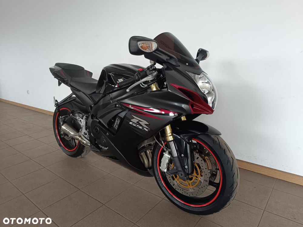 Suzuki GSX-R - 1