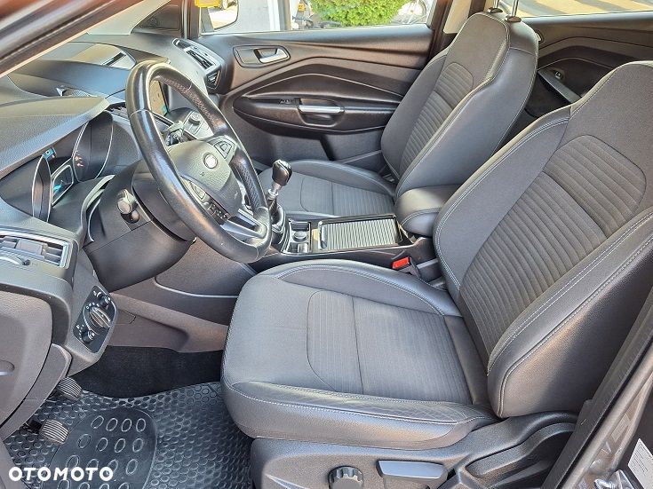 Ford Kuga 2.0 TDCi 4x2 Titanium - 13