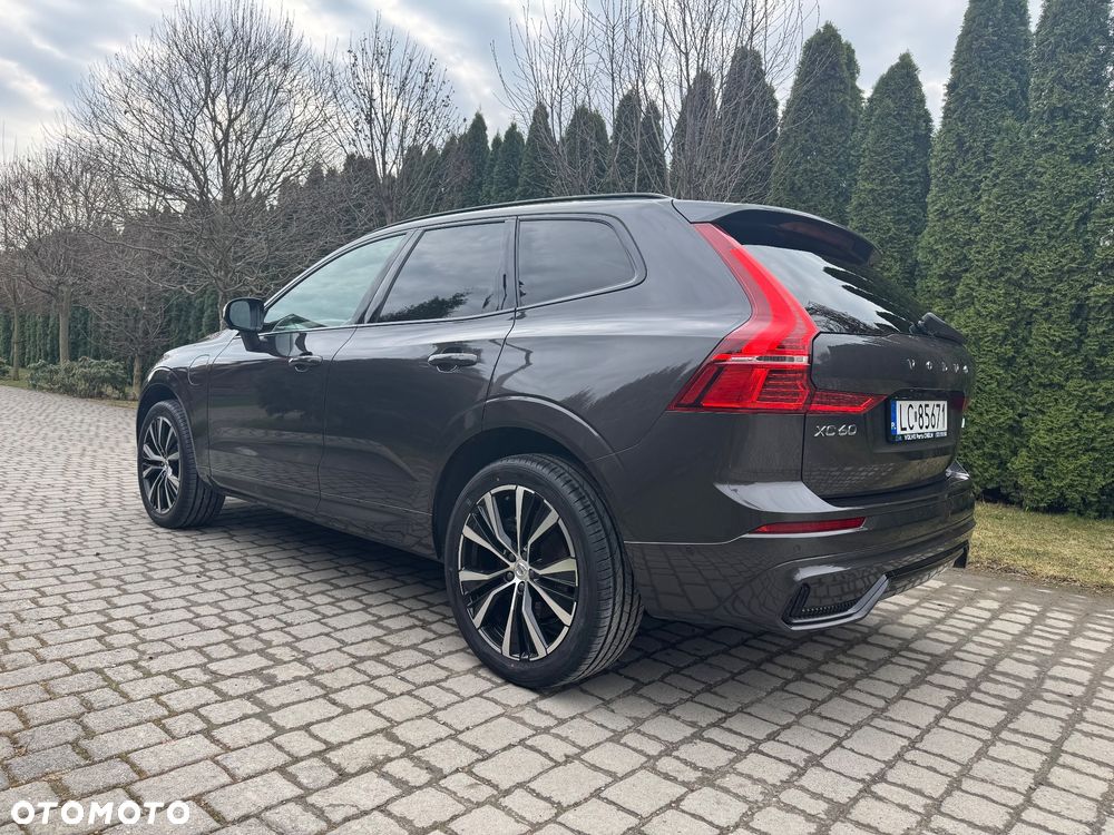 Volvo XC 60 T8 AWD Recharge Ultimate Black Edition - 4