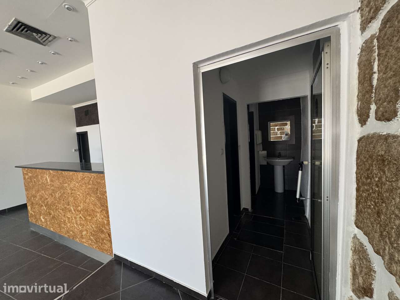 Espaço comercial em Mangualde - Grande imagem: 4/6