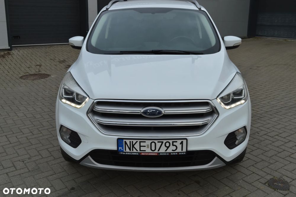 Ford Kuga 1.6 EcoBoost 2x4 Titanium - 13