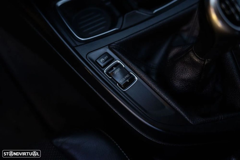BMW 116 d Urban Line - 18